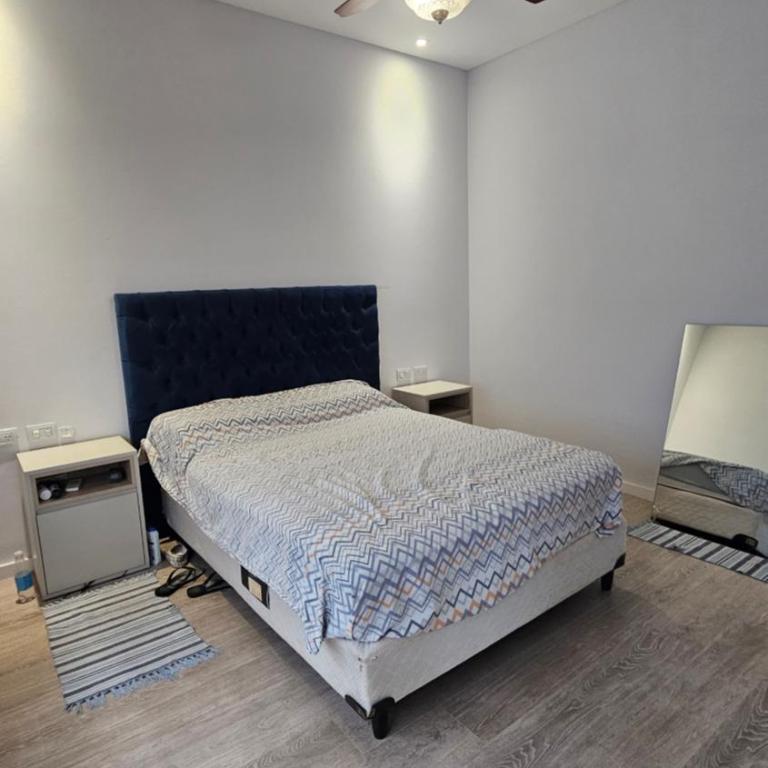Departamento, con cochera y patio - One-Bedroom Apartment - 7