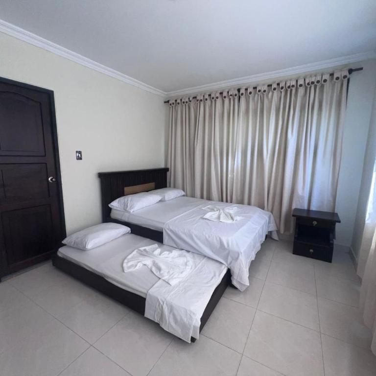 Villa Andrea - Four-Bedroom House - 5