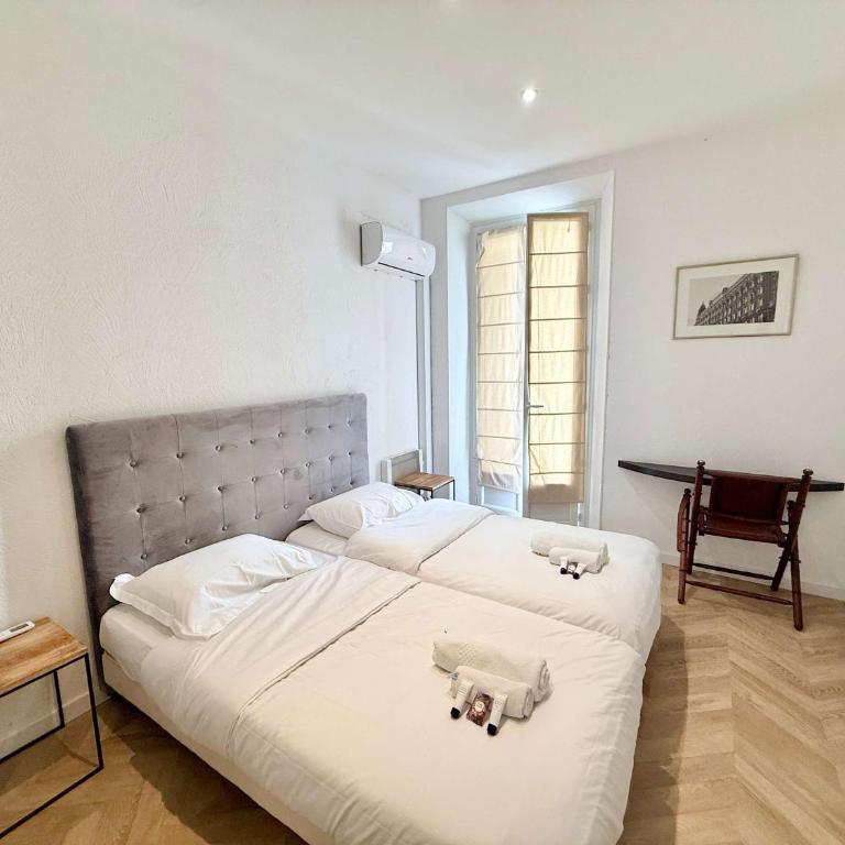 A025-Appartement 2 chambres - carré d'Or-hyper centre Cannes - Apartamento - 15