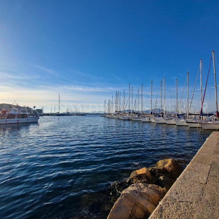 FeelGood Apartment with private Garage - Appartamento con 2 Camere da Letto - 24
