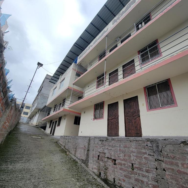 Casa Guaranda - Two-Bedroom Apartment - 2