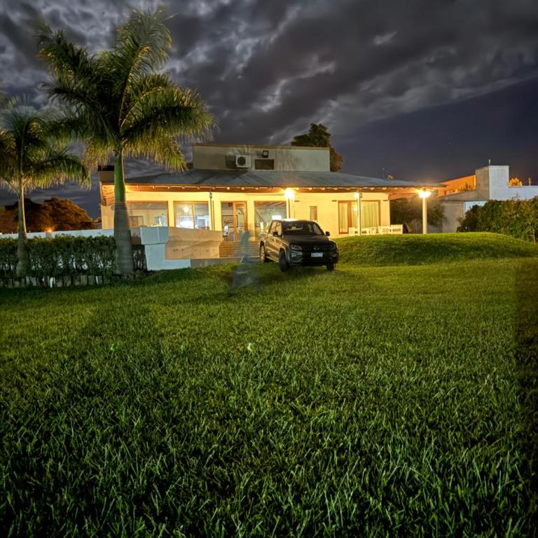 La Calandria - Four-Bedroom House - 2
