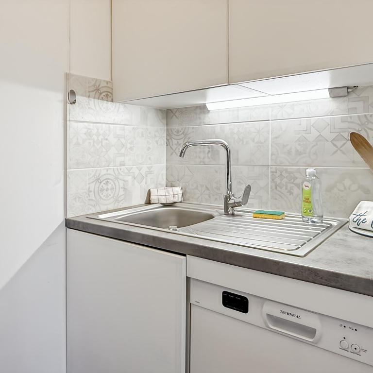 Le Crystal - Vue Mer & Accès Plage - Parking Privé - Apartamento con vistas al mar - 14