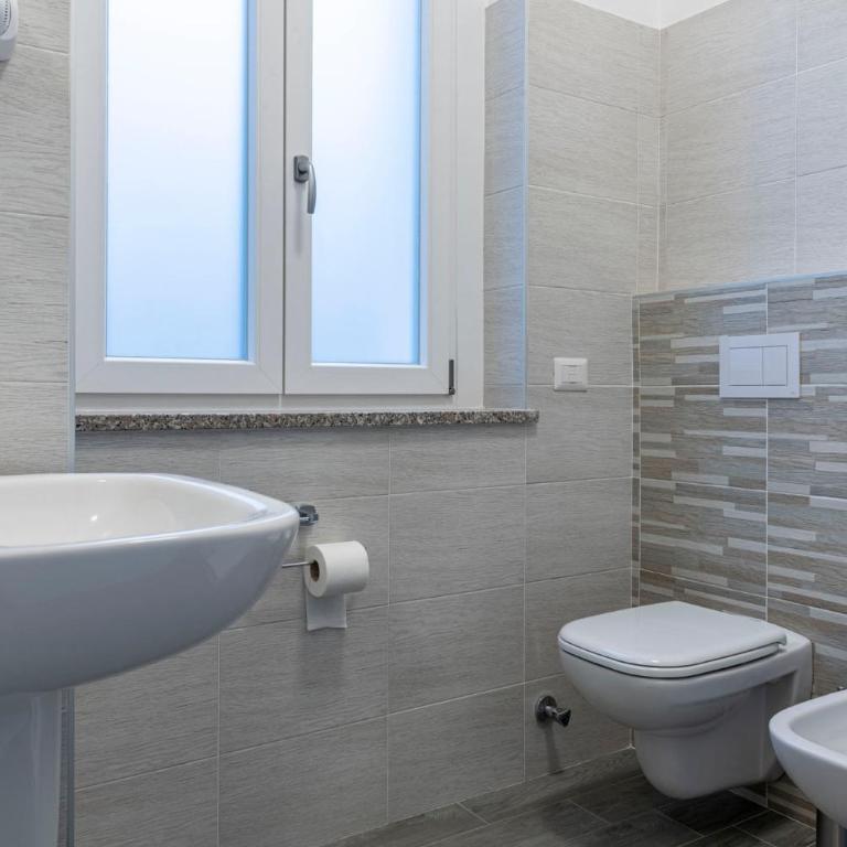 Leader Apartments - Monzino - Unipol Dome - Linate - - Appartamento Superior con Balcone - 24