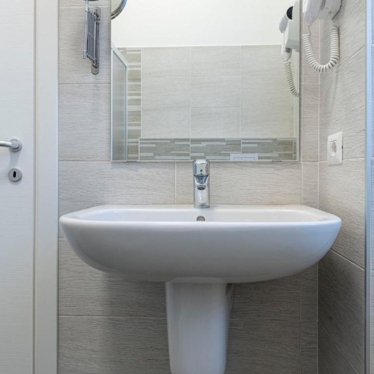 Leader Apartments - Monzino - Unipol Dome - Linate - - Appartamento Superior con Balcone - 22