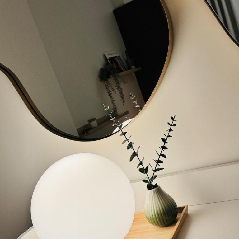 Bright & Charming Flat - 50qm Cannes Ferrer - Apartment mit 1 Schlafzimmer - 82