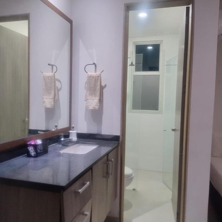cabin in Puerto Velero Atlantic 05 - Two-Bedroom Apartment with Terrace and Sea View - 66