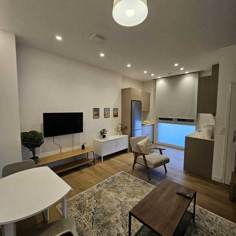 Loft moderno en Lezkairu UAT01756 - One-Bedroom Apartment - 1