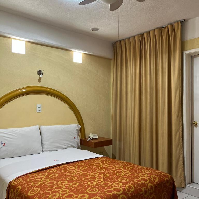 Hotel Central Puebla - Habitación Estándar - 1 cama grande - 7