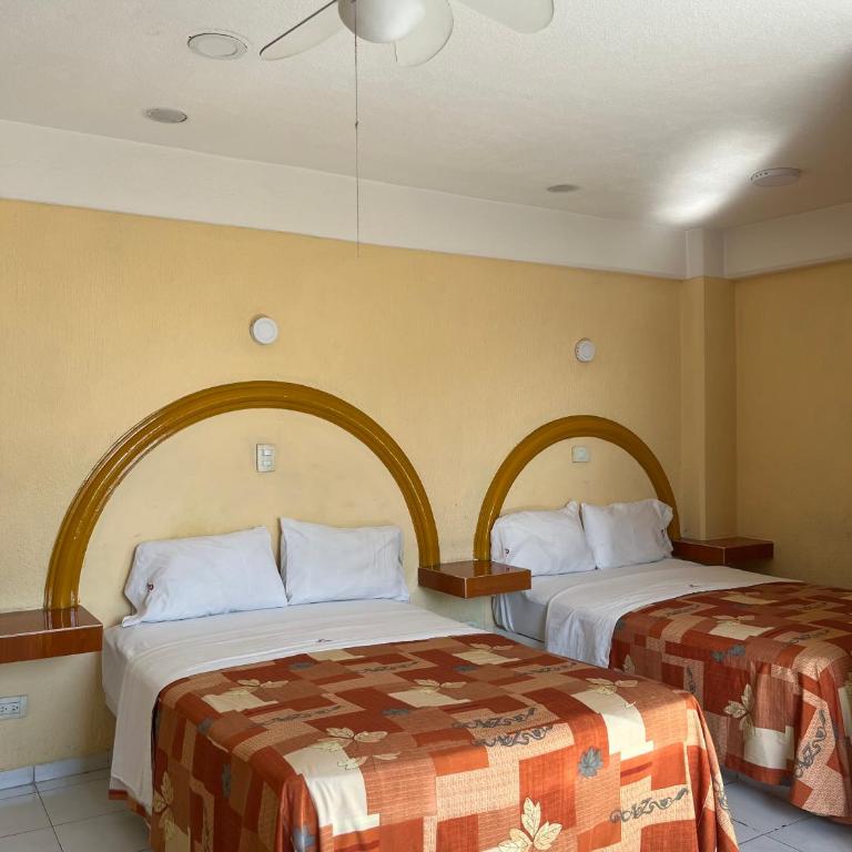 Hotel Central Puebla - Habitación Doble Económica - 2 camas - 10