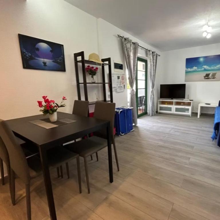 Puerta Sol - One-Bedroom Apartment - 13