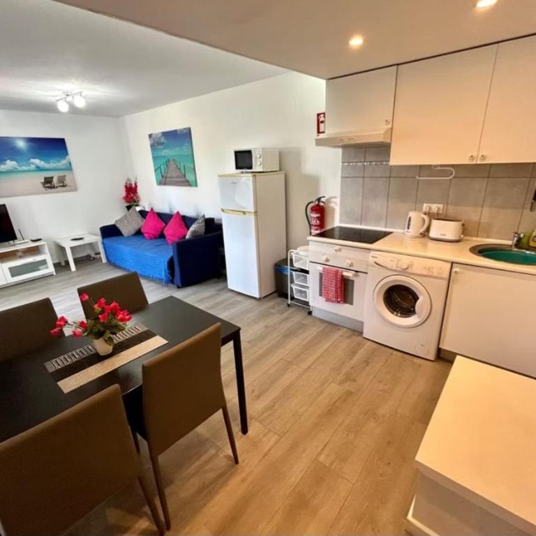 Puerta Sol - One-Bedroom Apartment - 20