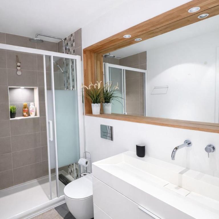 Old Town Antibes Apartment with AC 320m from Beach - Appartement Supérieur - 14
