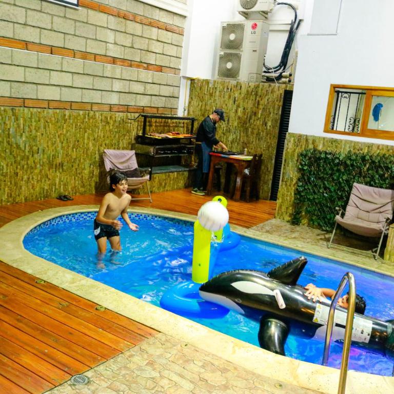 Alojamiento con piscina privada en Medellín MLB by Lets Go - Villa with Private Pool - 11