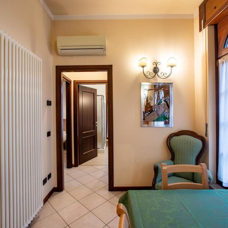 Villa Mainard, Rigoletto Historic Villa - One-Bedroom Apartment - 23