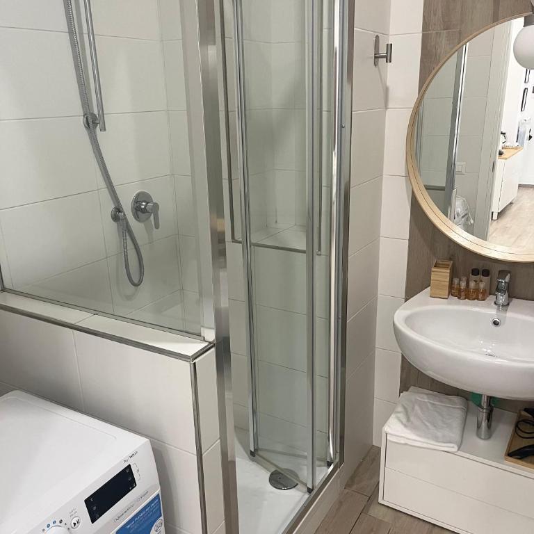 LoveRhome Apartment 14 - Casa con 2 Camere da Letto - 8