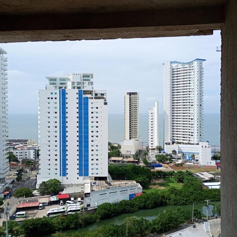 Apartamento Cartagena-Col - Two-Bedroom Apartment - 13