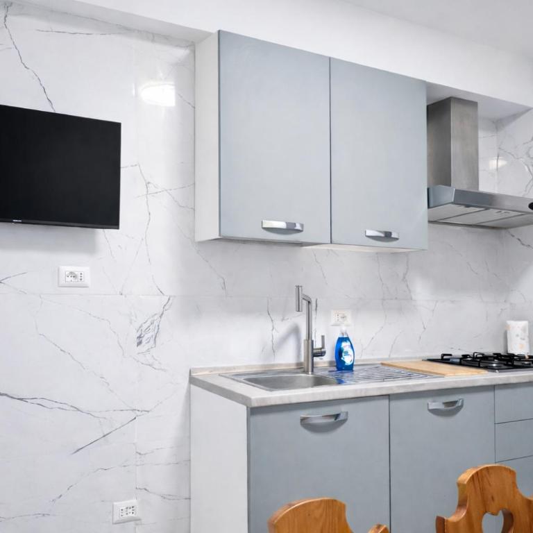 Bed & Garage Apartment in Villa - Appartamento con 2 Camere da Letto - 11