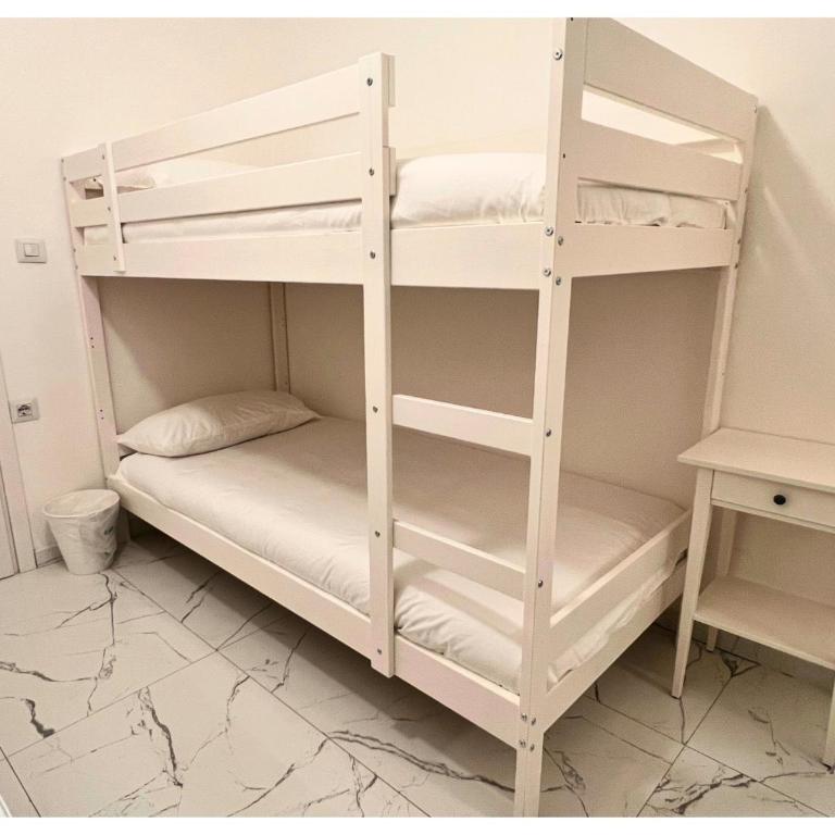 Bed & Garage Apartment in Villa - Appartamento con 2 Camere da Letto - 18