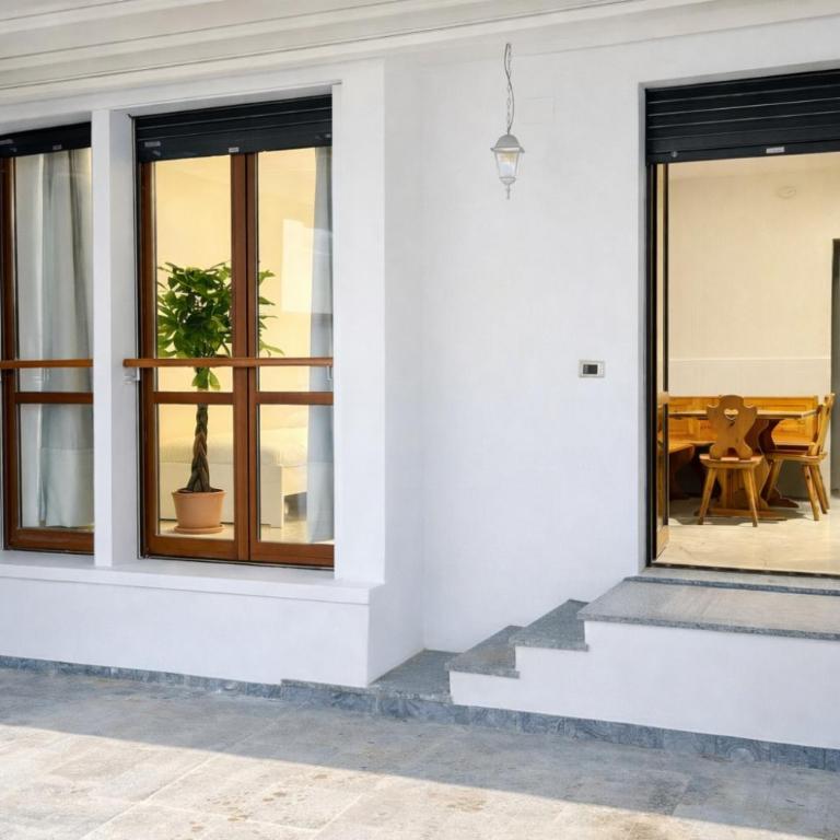 Bed & Garage Apartment in Villa - Appartamento con 2 Camere da Letto - 15