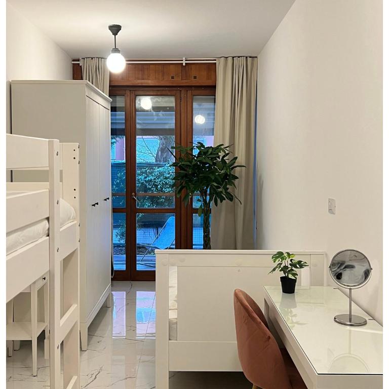 Bed & Garage Apartment in Villa - Appartamento con 2 Camere da Letto - 24
