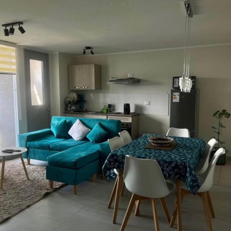 Departamento con piscina La Serena - Three-Bedroom Apartment - 2