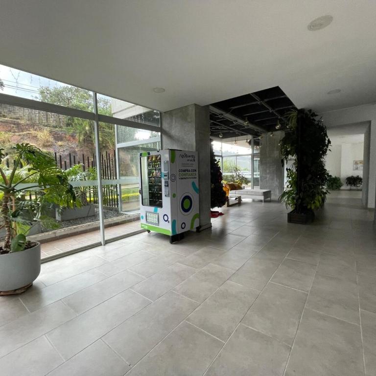 Espacio pet-friendly con terraza amplia y asador - Apartamento - 5