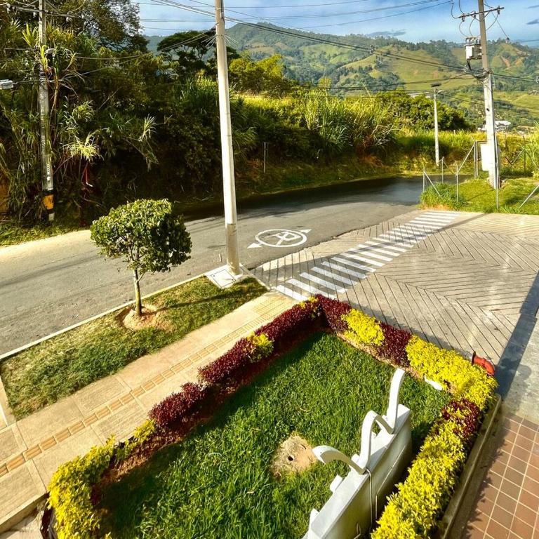 Espacio pet-friendly con terraza amplia y asador - Apartamento - 21