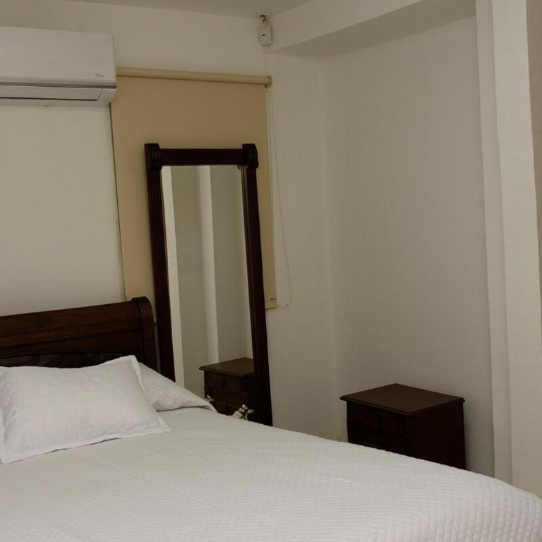 Newly Renovated & Modern Apt Near Top Attractions - Apartamento Estándar - 9