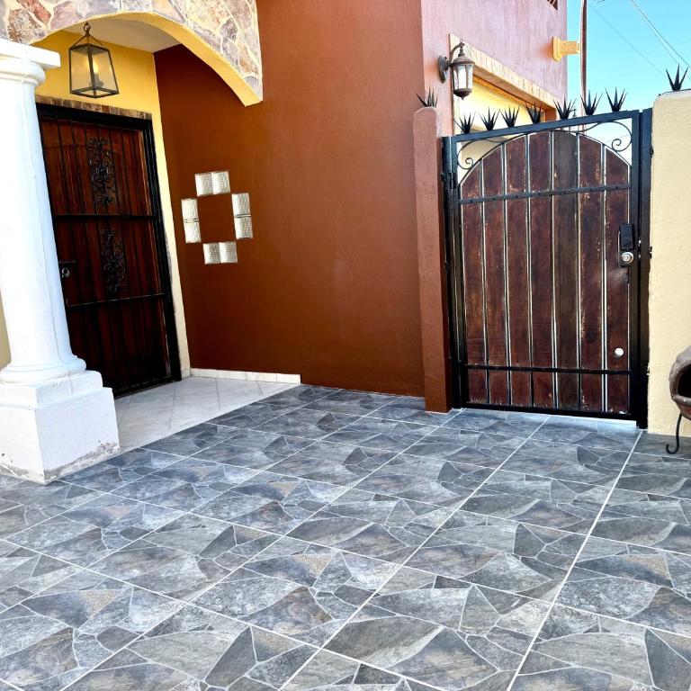 Mirador Sunset Rooftop Retreat with Secure UTV & Trailer Parking - Three-Bedroom Home - 33