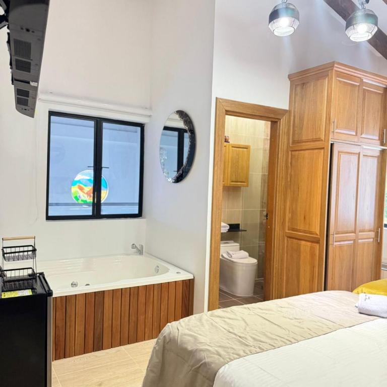 Ecohotel Dubai del Oriente - Comfort Quadruple Room - 4