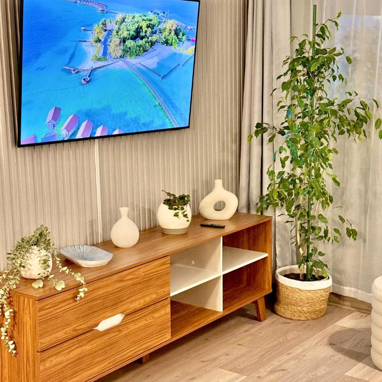 Departamento con estacionamiento incluido, Ideal para ir de compras y conectar con puntos turísticos - Two-Bedroom Deluxe Apartment - 2