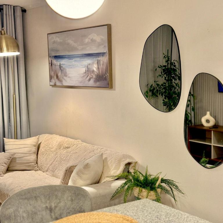 Departamento con estacionamiento incluido, Ideal para ir de compras y conectar con puntos turísticos - Two-Bedroom Deluxe Apartment - 6
