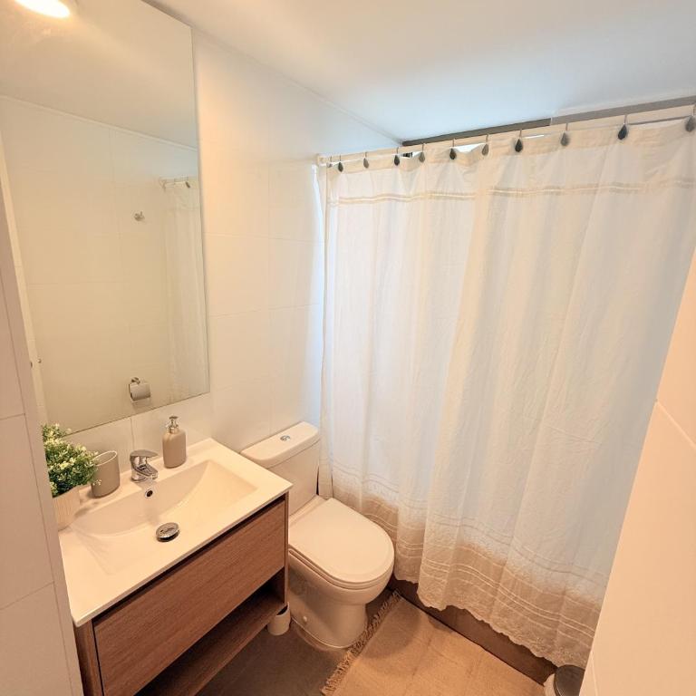 Departamento con estacionamiento incluido, Ideal para ir de compras y conectar con puntos turísticos - Two-Bedroom Deluxe Apartment - 21