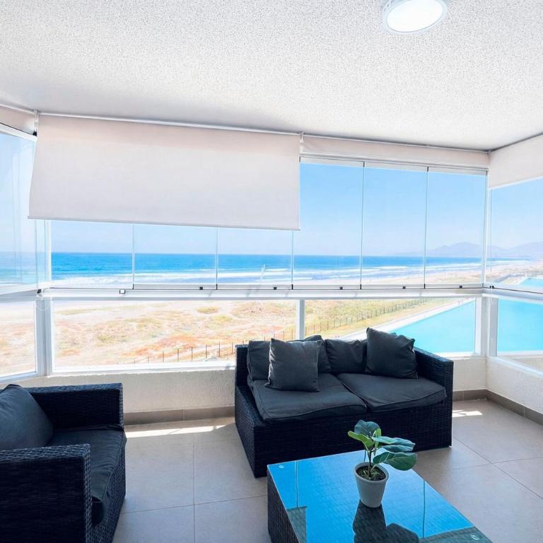 Laguna del Mar - Three-Bedroom Apartment - Oceanfront - 16