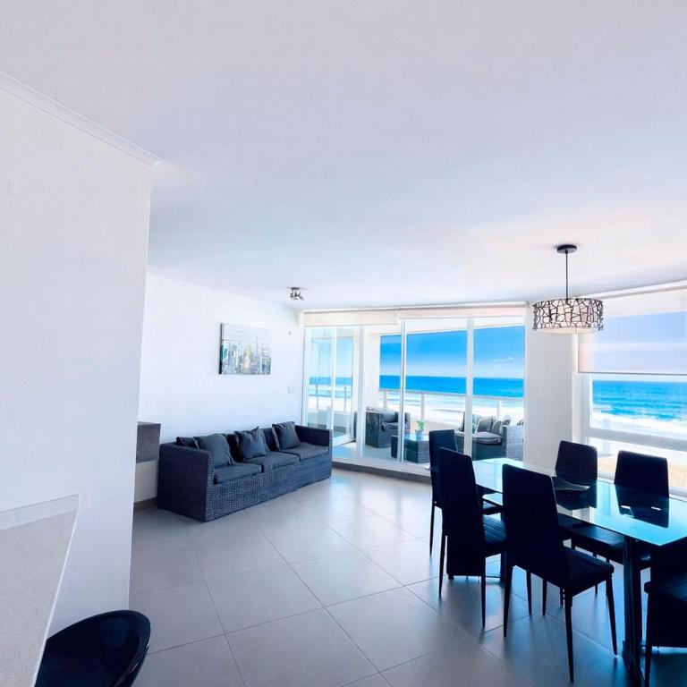 Laguna del Mar - Three-Bedroom Apartment - Oceanfront - 18