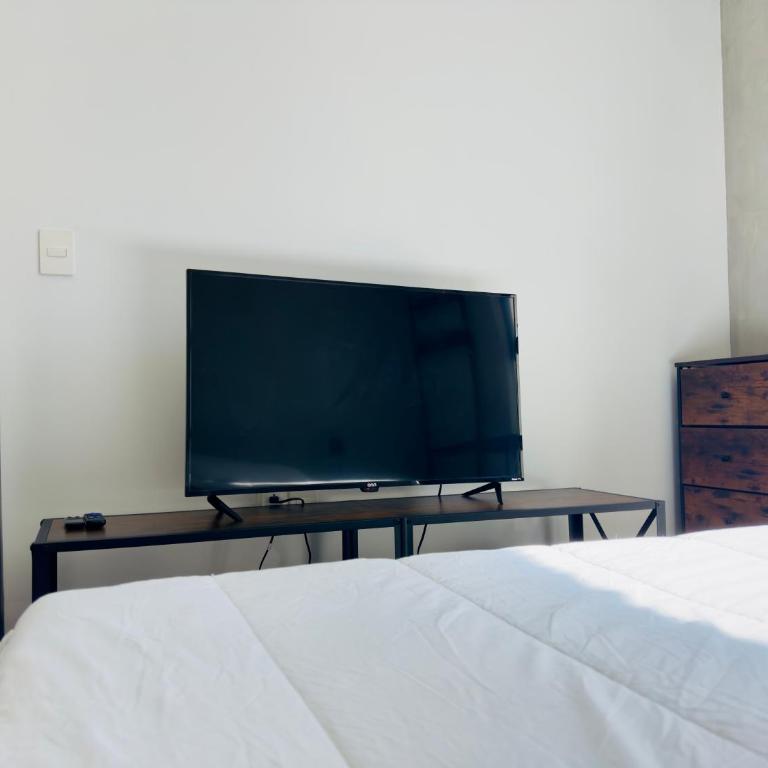 Departamento moderno en Tlaquepaque con todo lo necesario para tu estancia - Two-Bedroom Apartment - 20