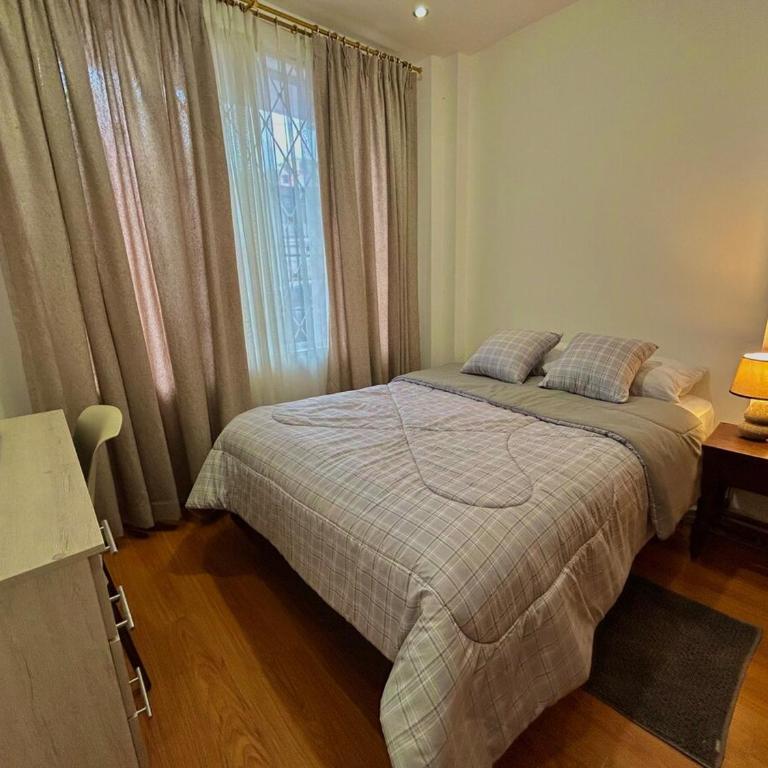 Departamento en el centro de Loja - One-Bedroom Apartment - 5