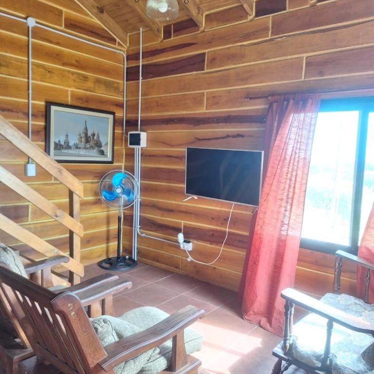 Cabaña en Villa del Dique - Relax en Calamuchita - Casa de 2 dormitorios - 4