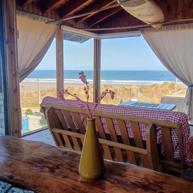 Pichilemuhostel SurfersView - Studio Apartment with Sea View - 2