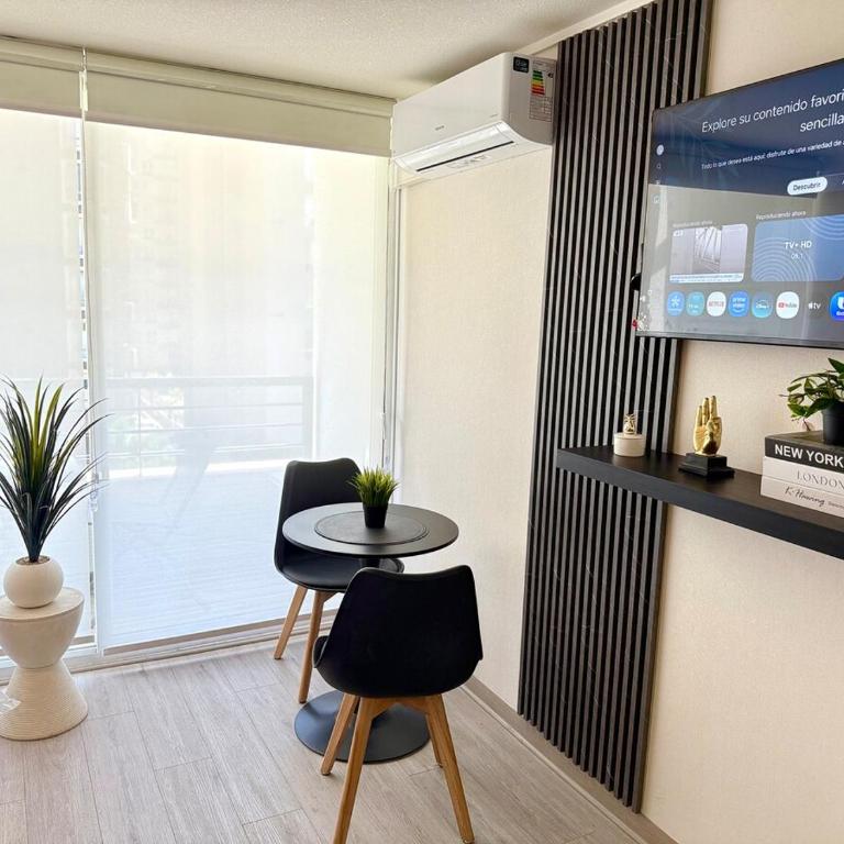 Style & Comfort in Santiago Downtown subway Wifi AC - One-Bedroom Apartment - 15
