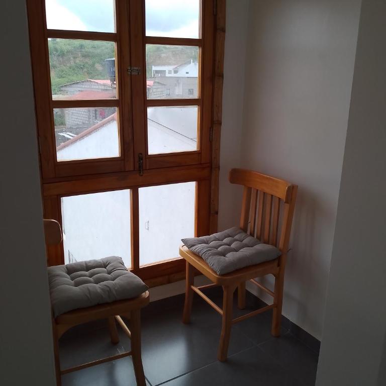 Fifi Shouse - Habitación Doble con balcón - 1