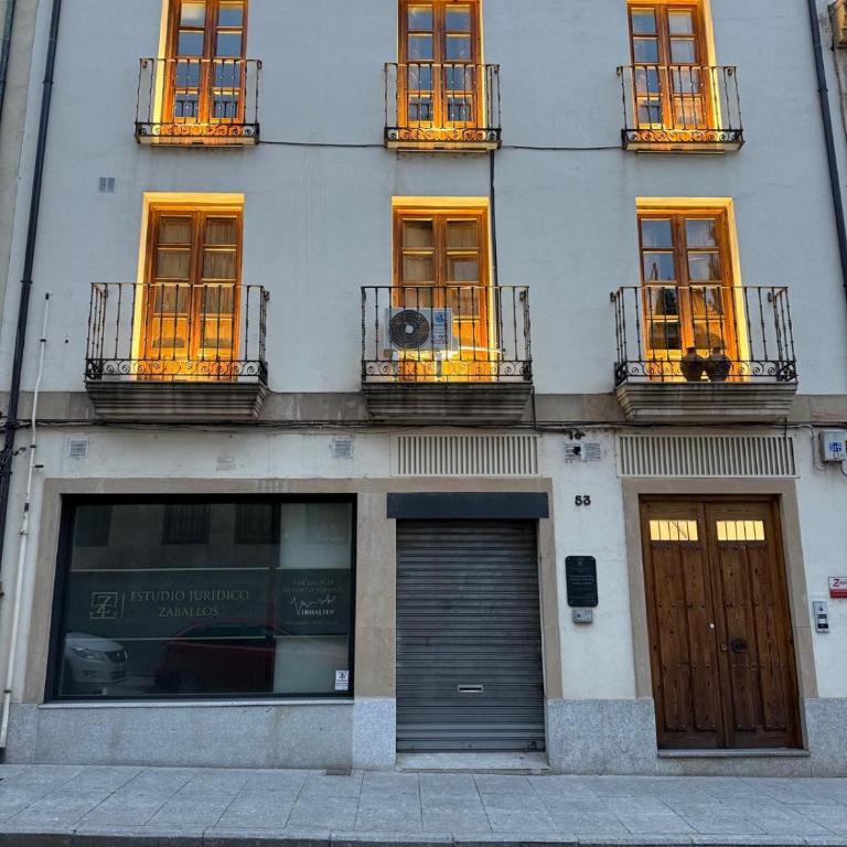 Cozy Studio in San Pablo Salamanca by beBalmy - One-Bedroom Apartment - 2