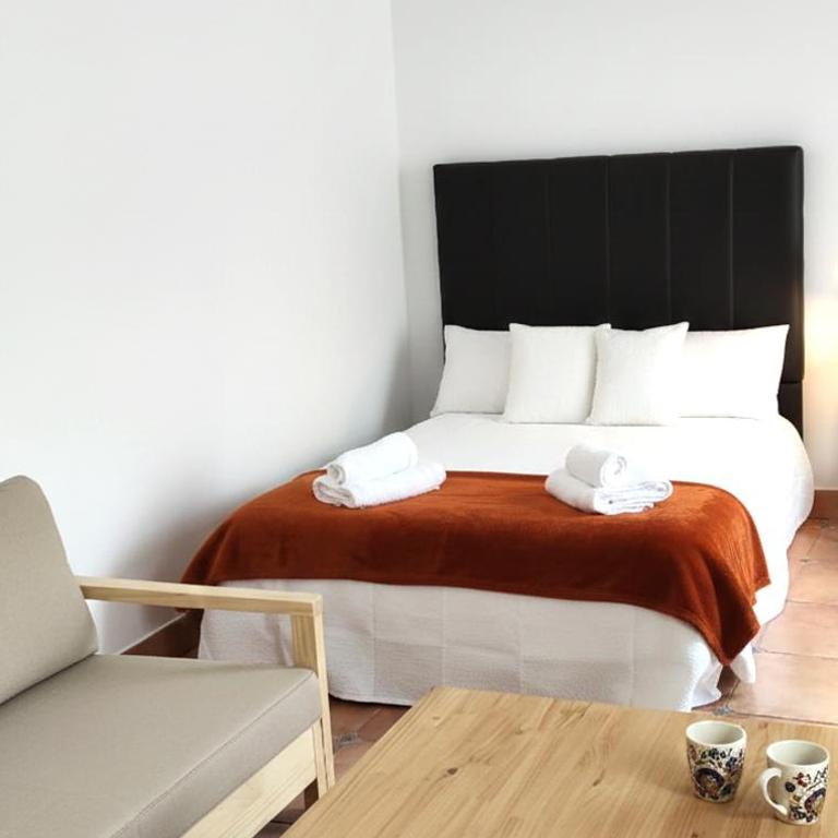 Central studio in San Pablo Salamanca by beBalmy - One-Bedroom Apartment - 3