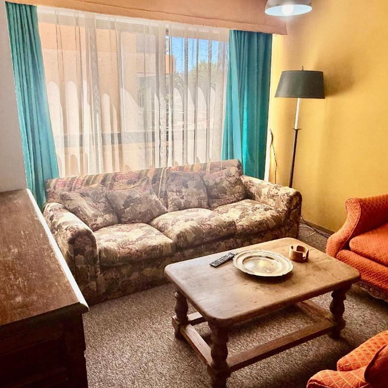 Comfortable apartment in 8 Norte with San Martin - Apartment - 2