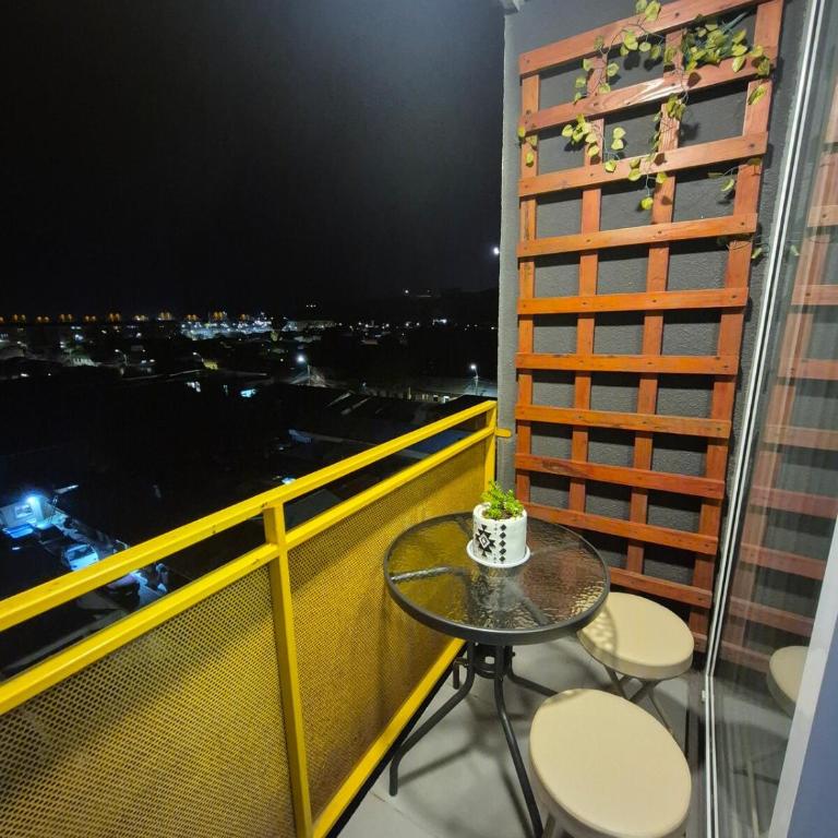 Cómodo Departamento 3 dormitorios y 1 baño cerca de Mall Premiun Outlet - Apartment - 12