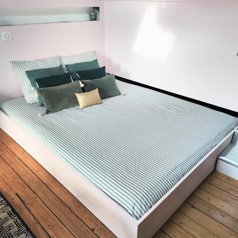 Charmant cocon sous les toits de Bordeaux - Appartement 1 Chambre - 5