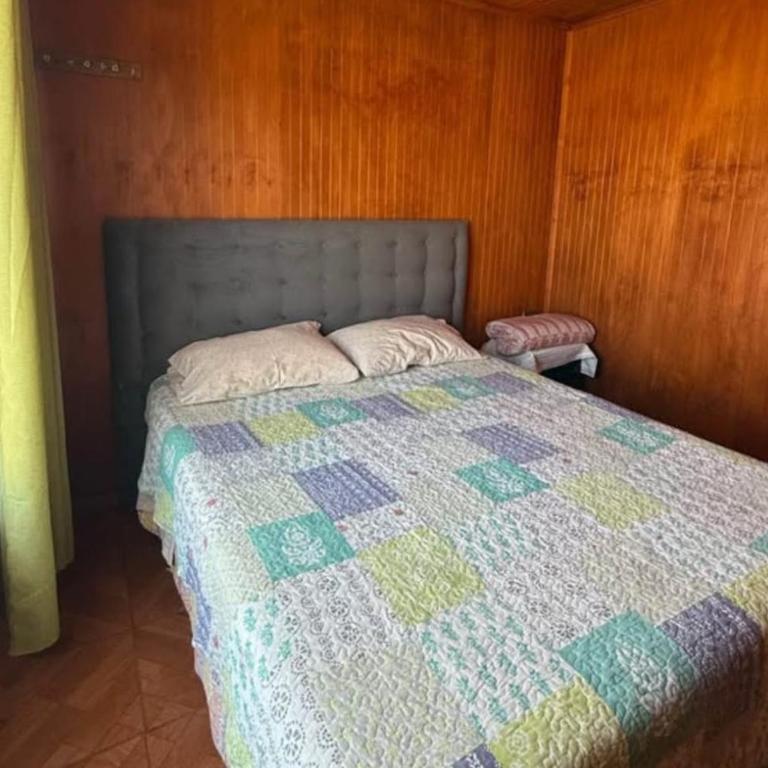 nose - Two-Bedroom House - 4