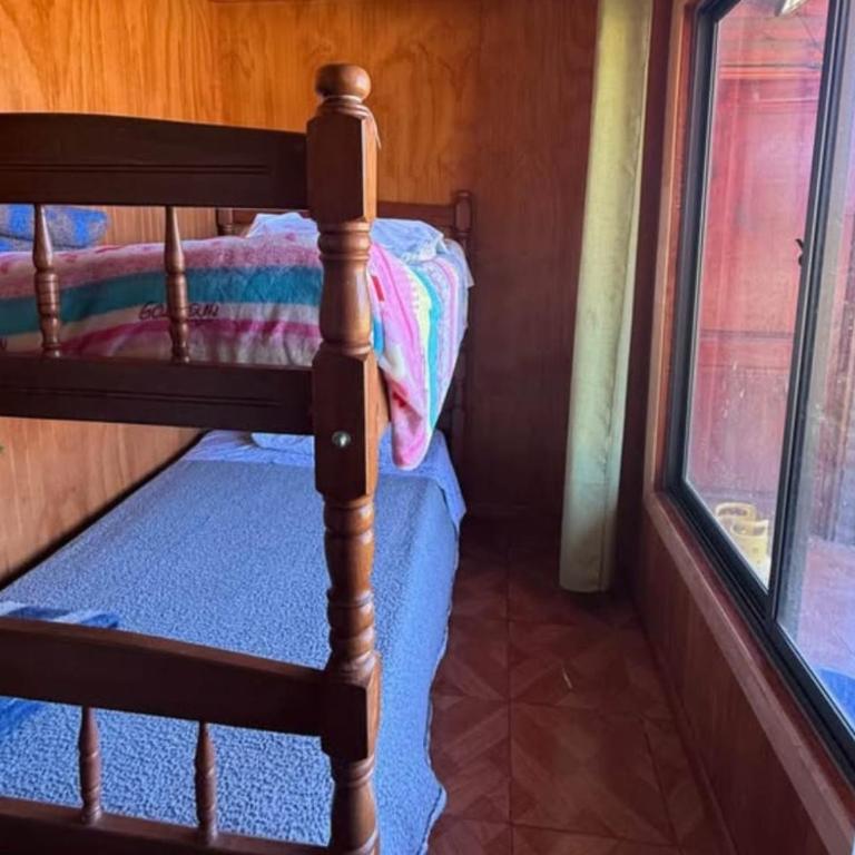 nose - Two-Bedroom House - 5