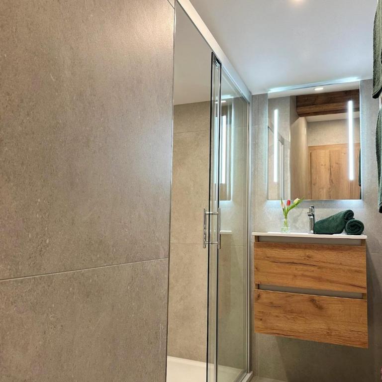 Leogang apartment with mountain views - Three-Bedroom Apartment - 17